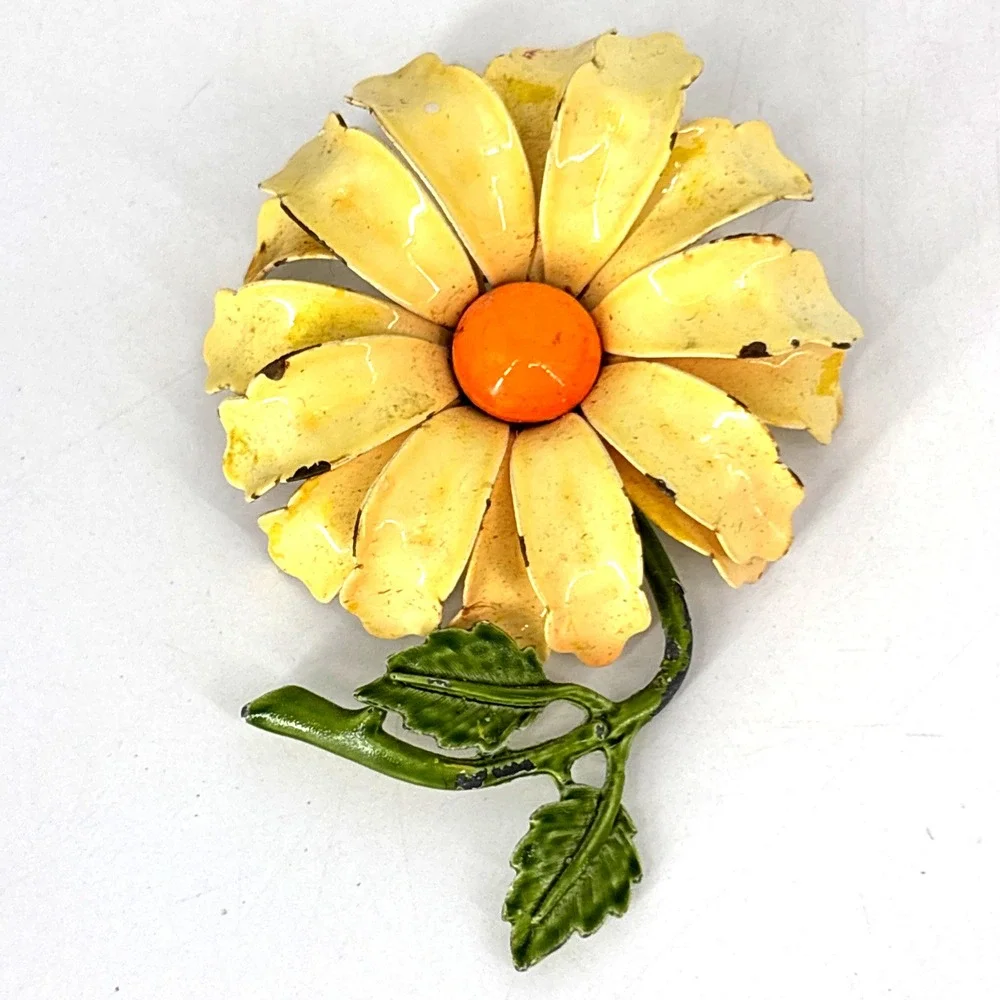 Lot of 2 Vtg Enamel Stem‎ Flowers Brooch Pins Daisy Original By Robert